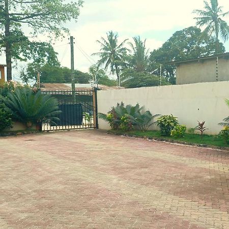 Shamool Hotel Dar es Salaam Extérieur photo